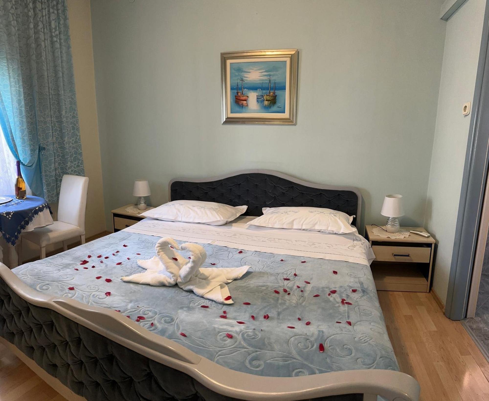 Vs Rooms Split Eksteriør billede