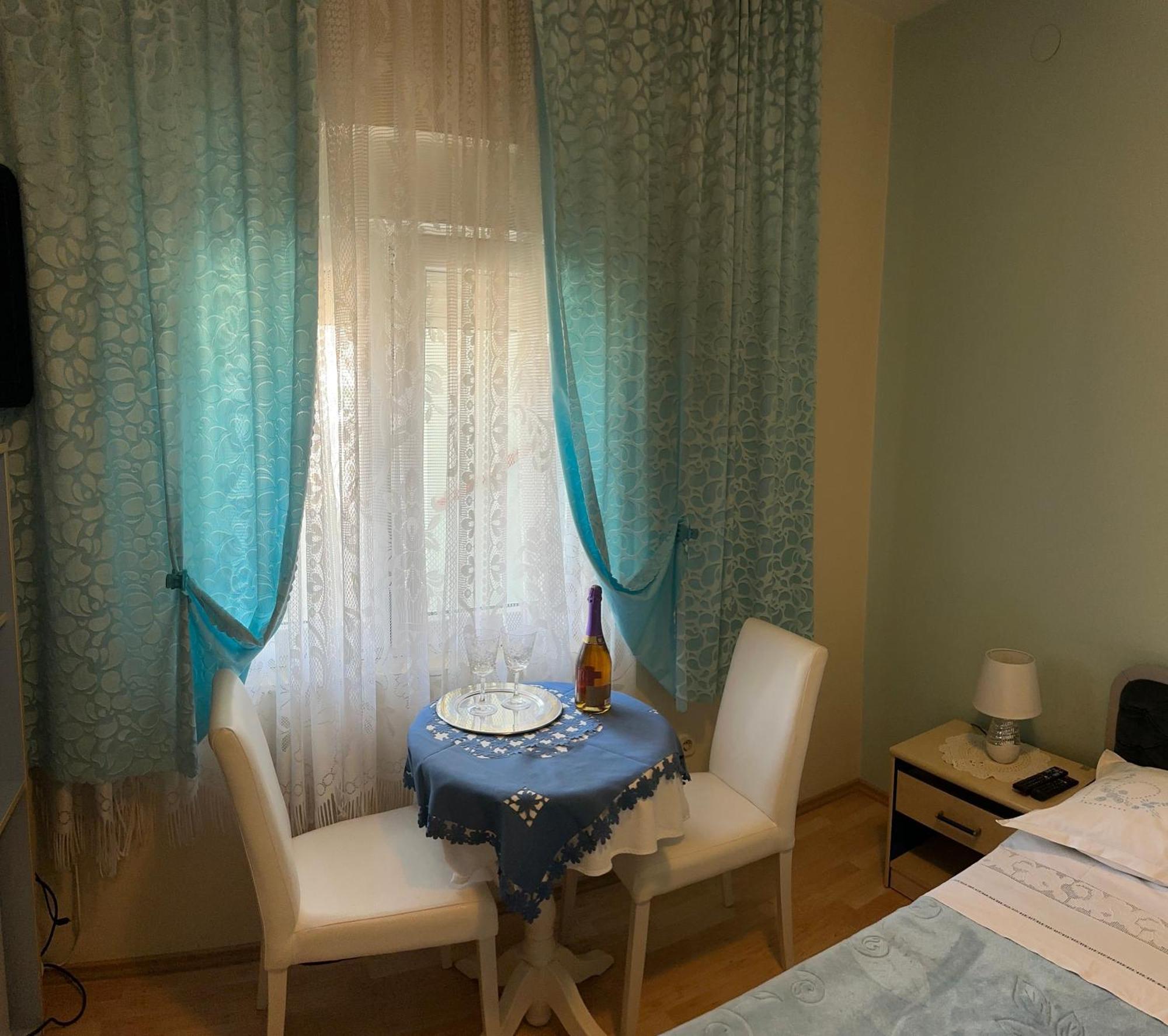 Vs Rooms Split Eksteriør billede